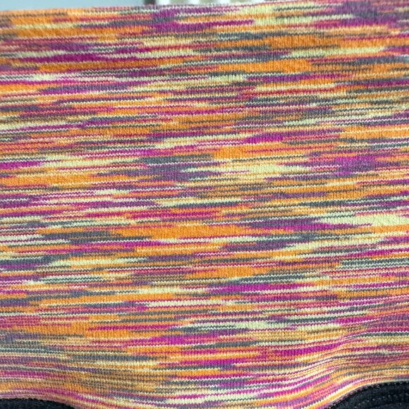 LuLuLemon Leggings with a rainbow waist - Picture 7 of 8